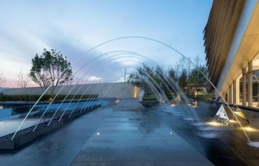 ¡Transforma tu espacio Chorros de Color para piscinas, espejos de agua y jardines! 🌊🌺